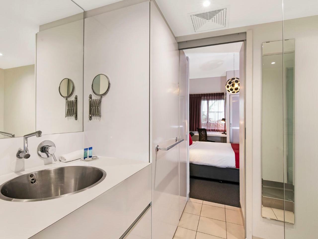 The Miro Apartments Brisbane Exterior photo
